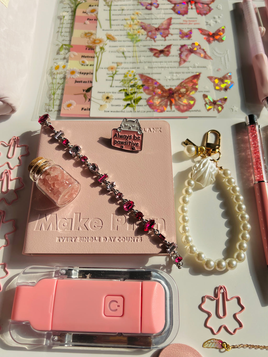 🌸 Pink Romance Mystery Box