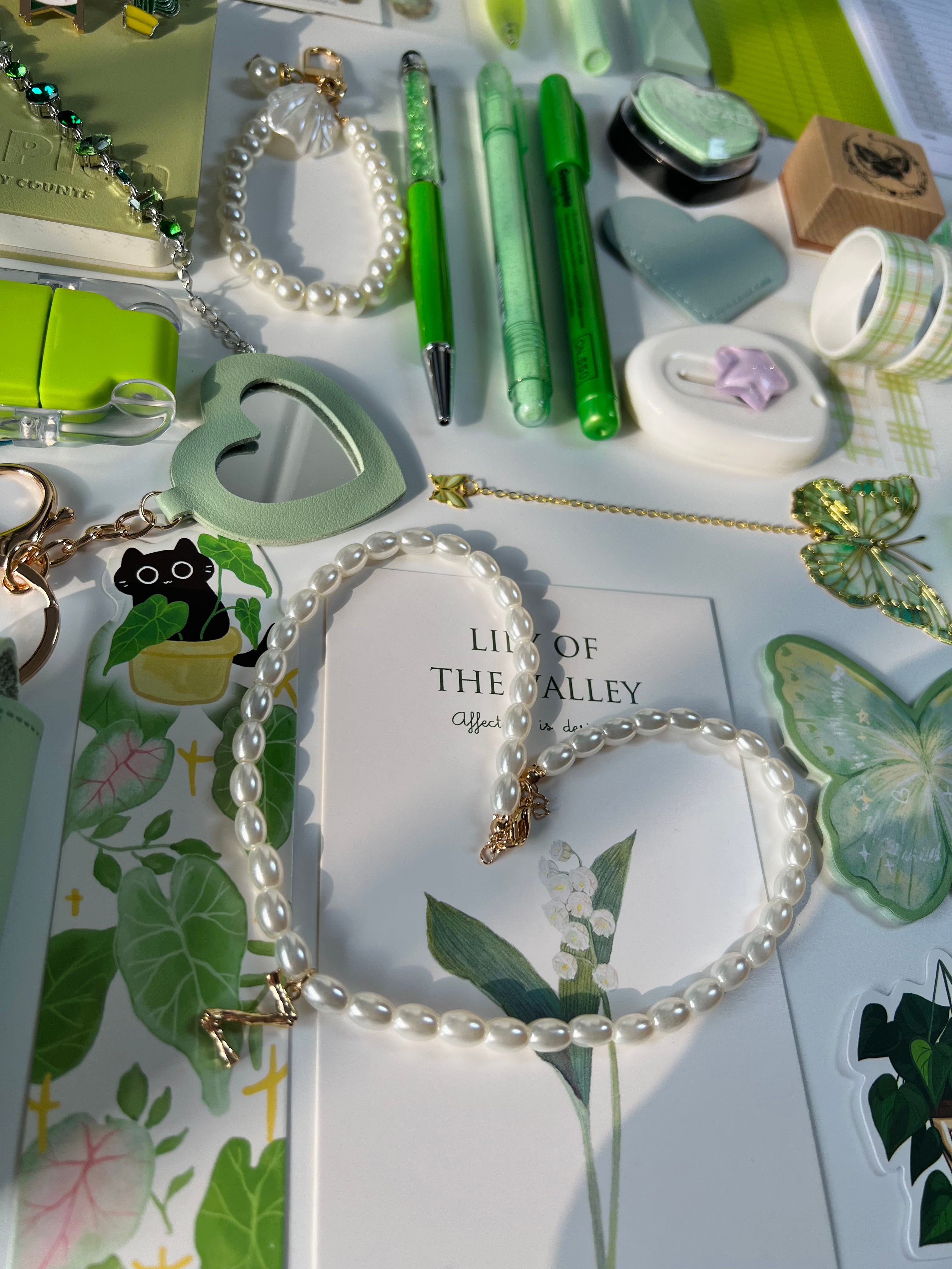 🌿 Green Garden Mystery Box