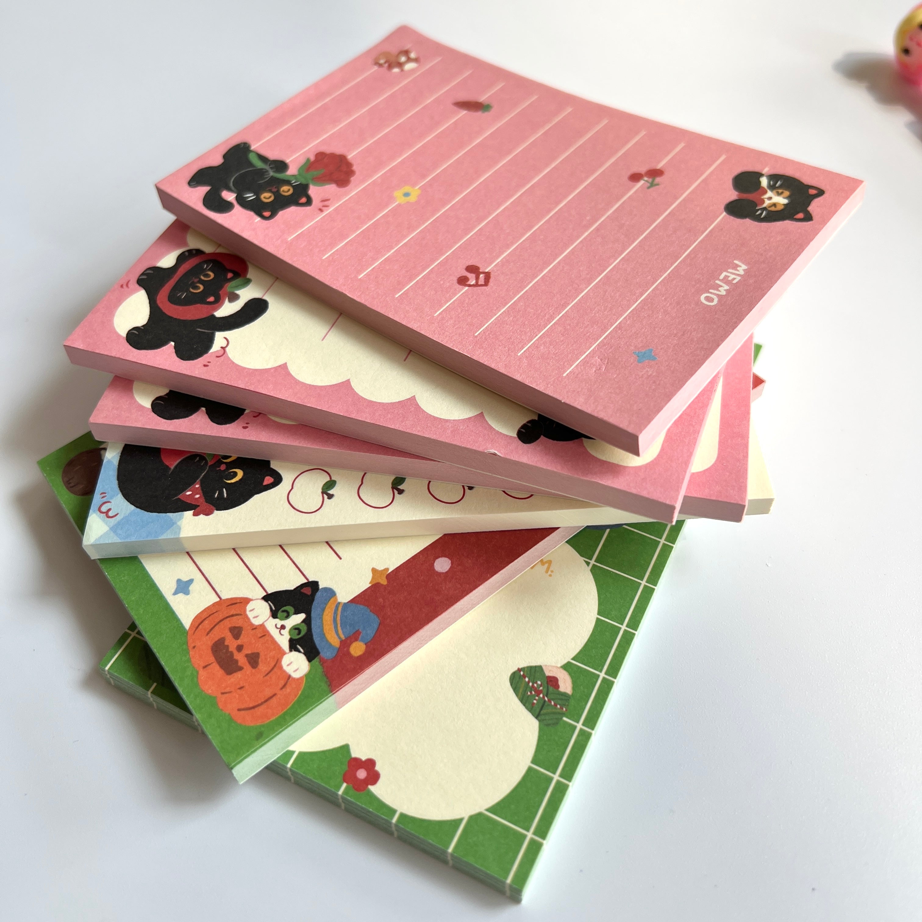 🍎 Black Cat Memo Set - 9