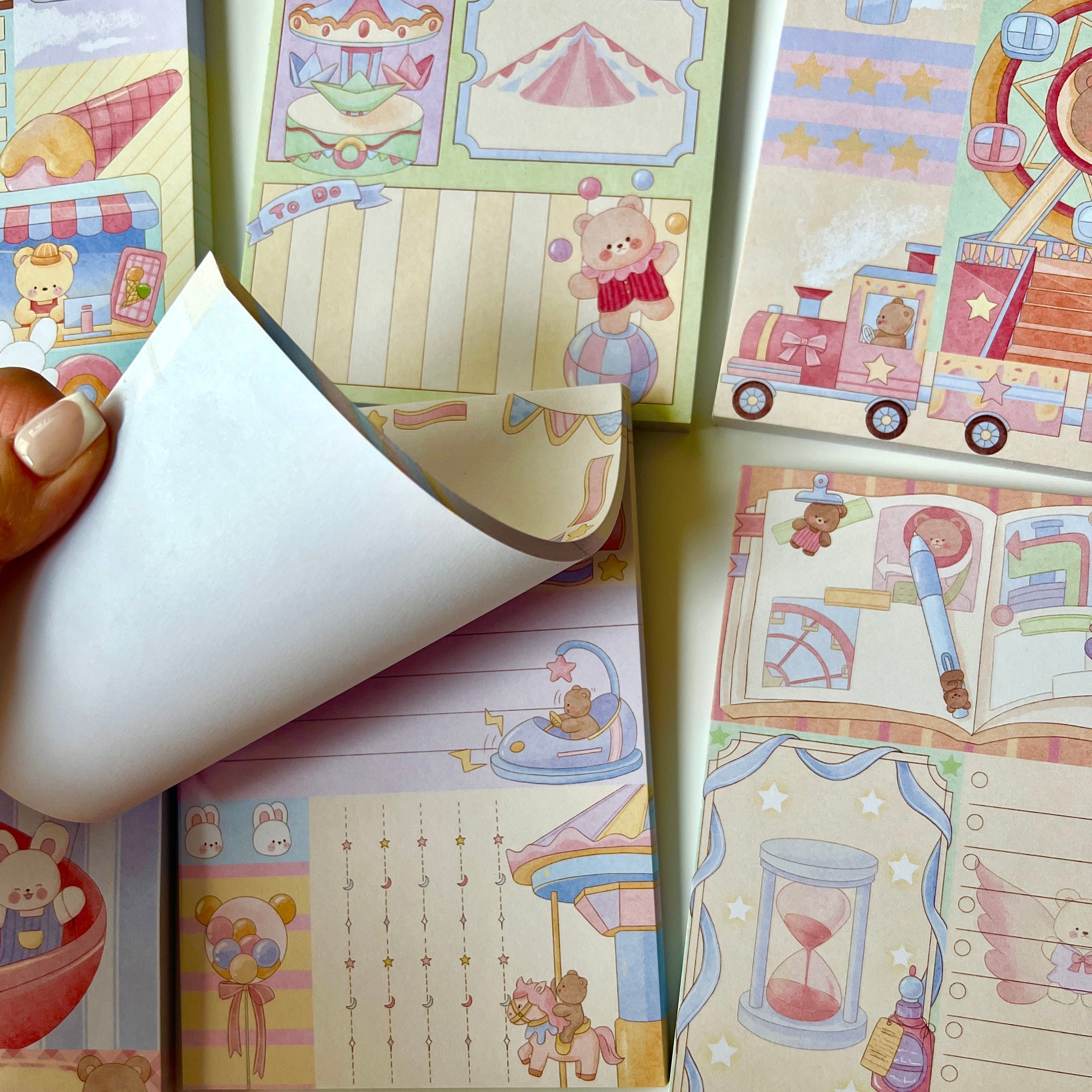 🎡 Bear & Bunny Amusement Park Memo Set